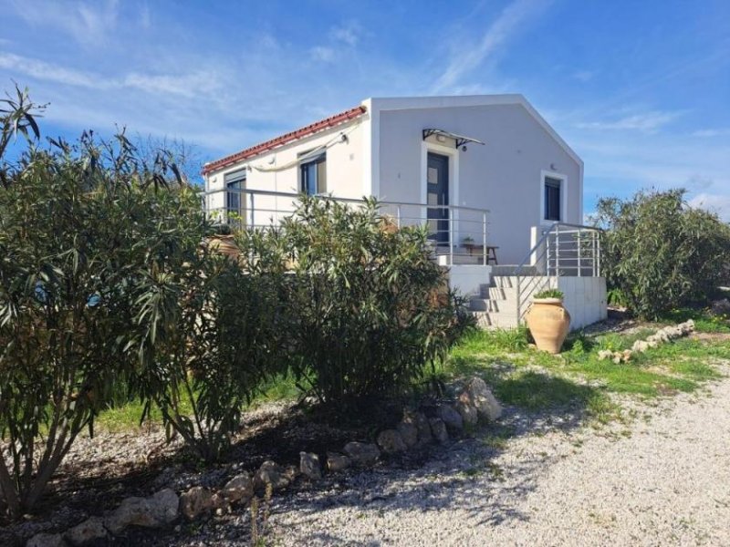 Litsarda Kreta – Modernes Neubauhaus mit privatem Pool und Bergblick Haus kaufen